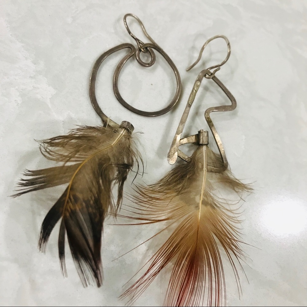 Feather earrings - Picture 3 of 5
